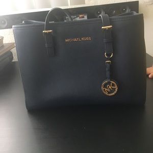 MK purse